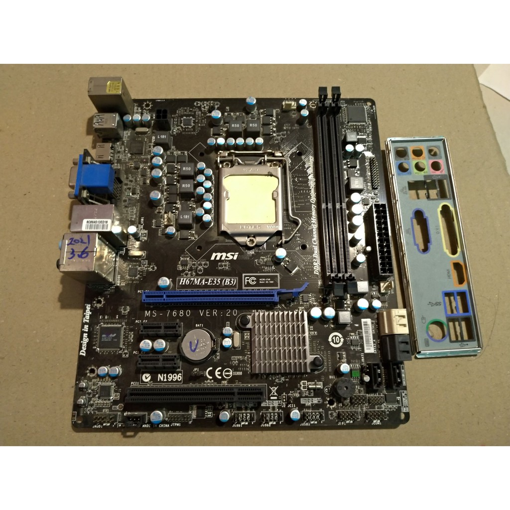 微星 H67MA-E35 (B3) 1155 主機板 DDR3 x 2 無擋板