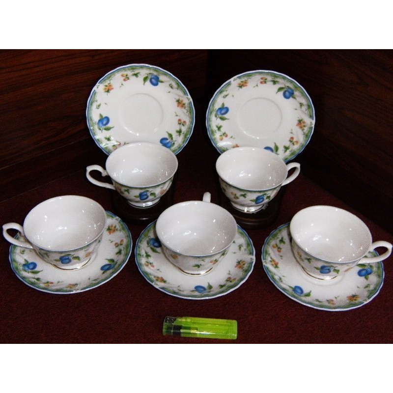 藍莓 骨瓷 咖啡杯 5杯5盤 禮盒組 馬克杯 花茶杯 水杯 杯子 盤子 餐具 送禮 日本製 陶瓷 可使用 電鍋 s6