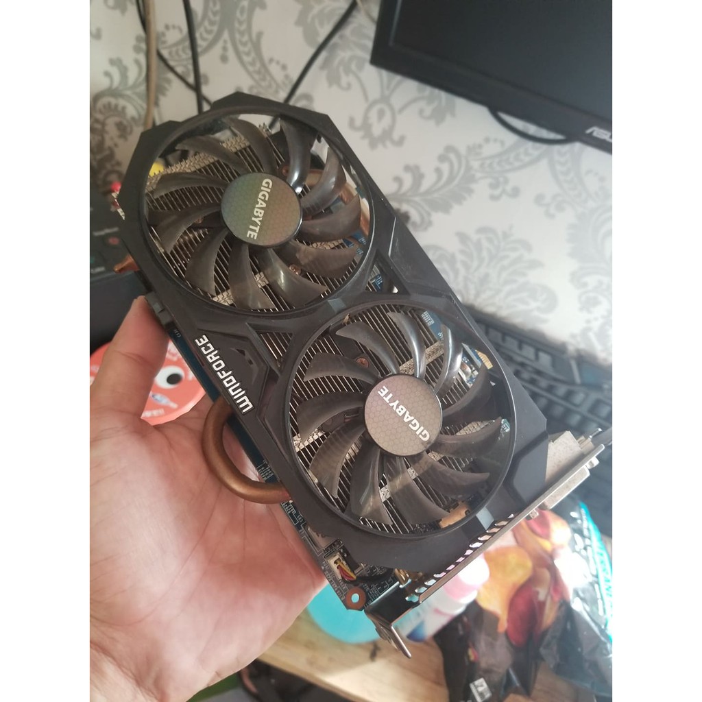 Vga 技嘉 GTX 750Ti 2Gb 2 風扇屏幕