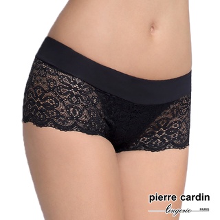 【pierre cardin 皮爾卡登女性內衣】淡雅蕾絲透膚中腰平口褲(單件-BLK黑)-509-6700