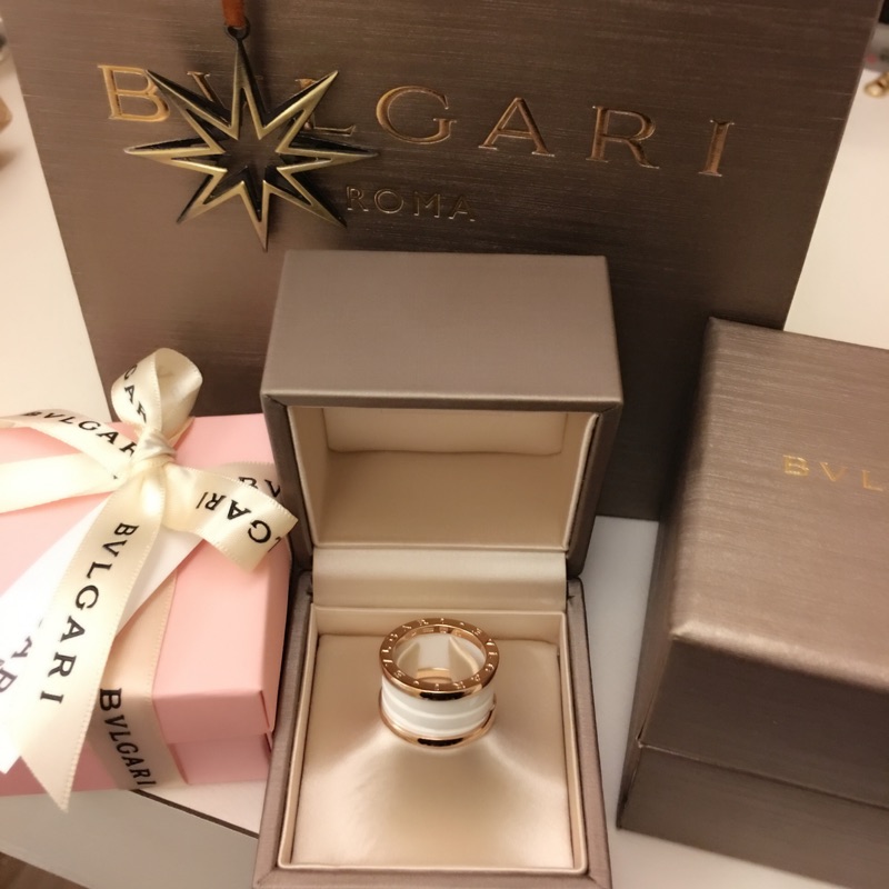 🌹大特價🌹BVLGARI 寶格麗 B.zero1 18K 玫瑰金白陶瓷四環戒指 AN855564