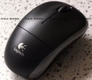 029正品Logitech羅技M215一代底有光無線Uniflying滑鼠配微型接收器商品是黑單通