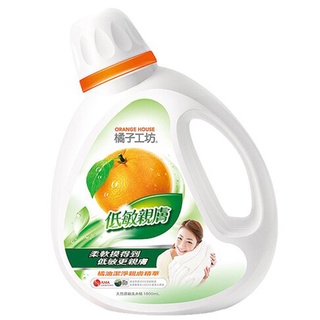橘子工坊 天然濃縮洗衣精-低敏親膚(綠) 1800ml【康鄰超市】