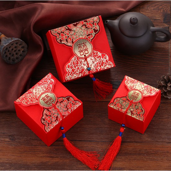 【送流蘇 】喜糖盒子 創意喜糖袋 中式喜糖盒 婚禮糖盒  喜糖袋 桌上禮 送客喜糖 二次進場  結婚婚慶用品