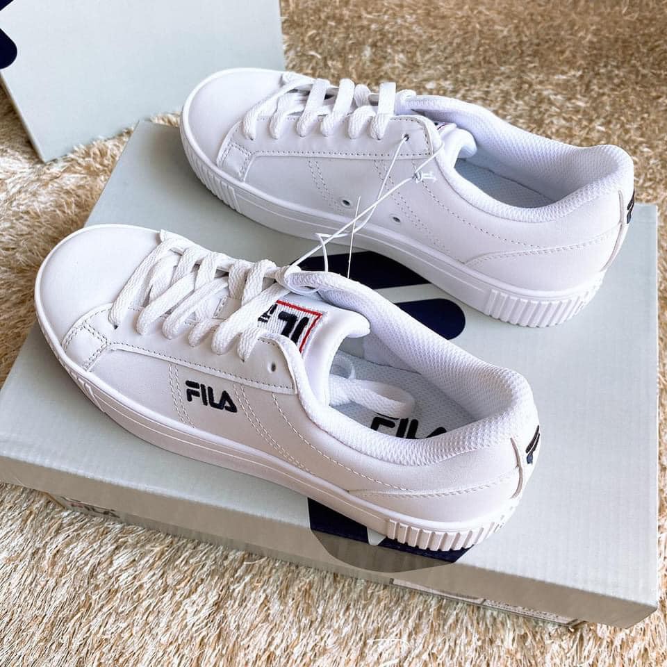 Fila 厚底小白鞋（不含鞋盒）