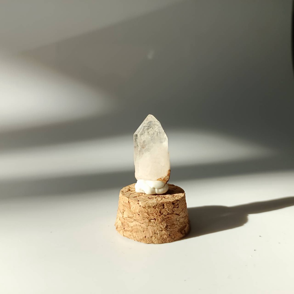 能量星球✳白水晶 White Quartz │標本瓶系列 Rock Crystal 爆彩 彩虹 鑰匙水晶