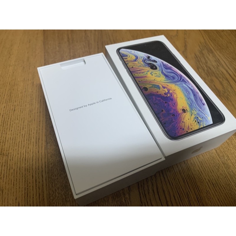 iPhone XS 64G盒子