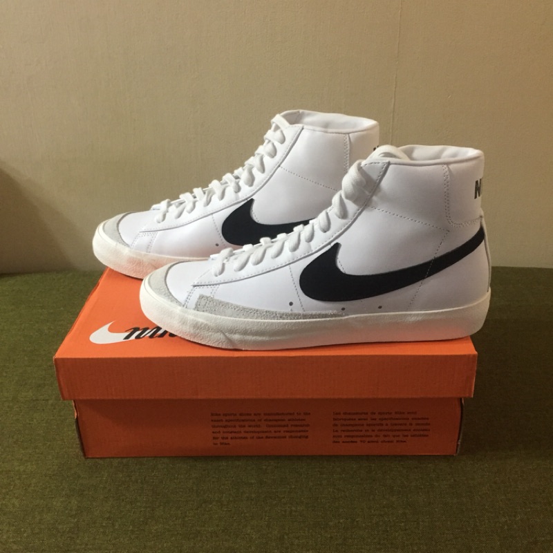 全新正品 Nike Blazer Mid 77 VNTG BQ6806-100 白底黑勾 US9.5 27.5CM 現貨