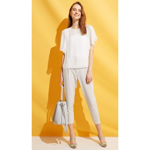 全新正品uniqlo雪紡短袖上衣淺粉色 純白色s 蝦皮購物