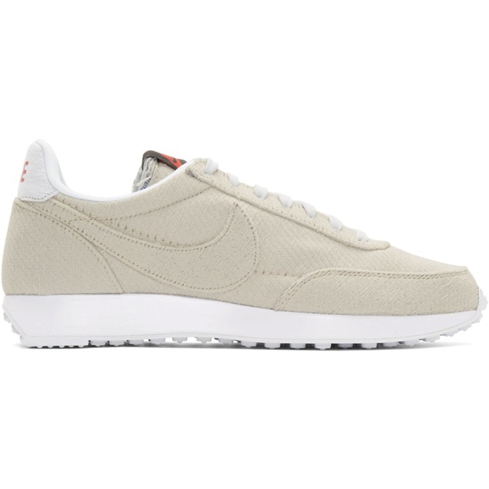 stranger things x nike tailwind