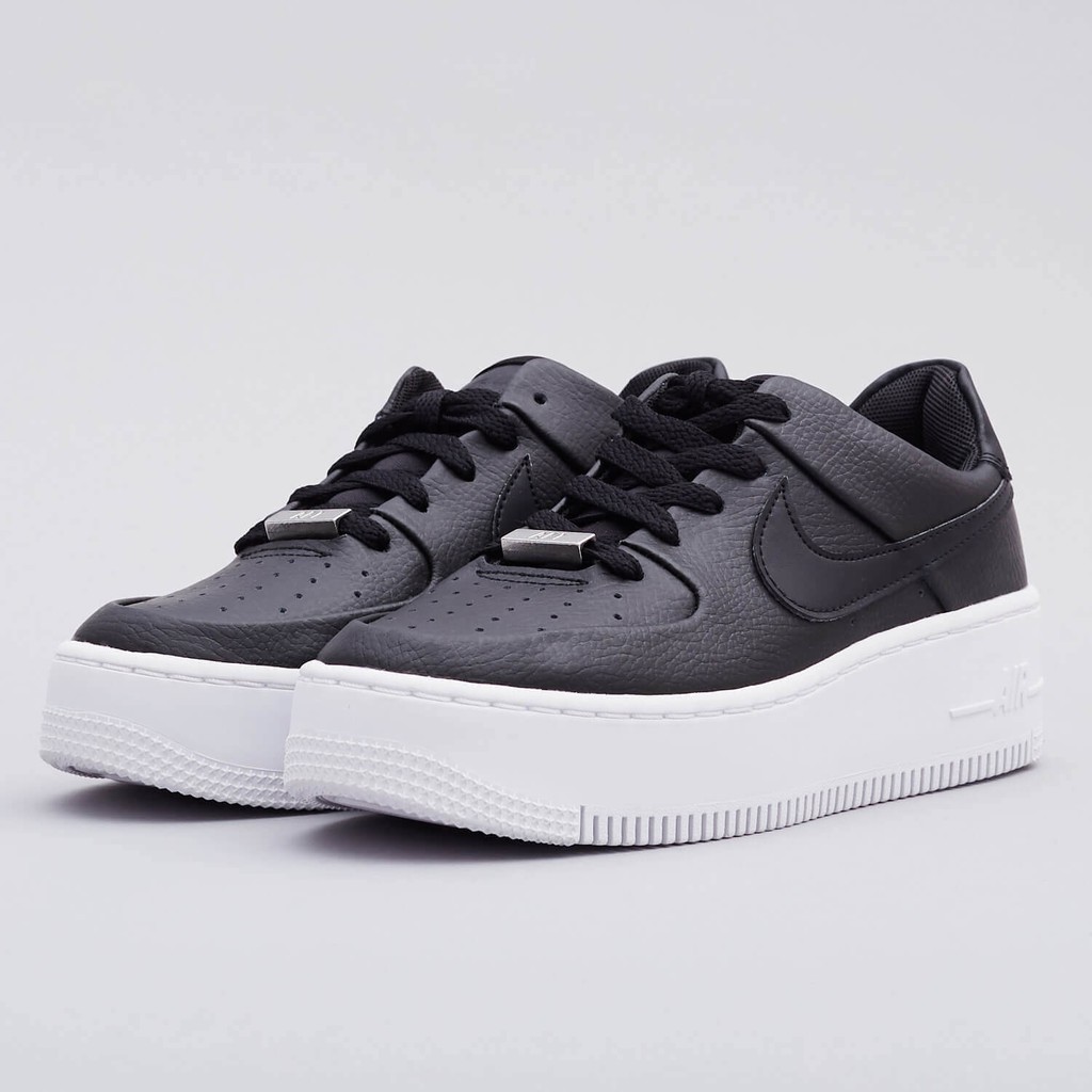 nike air force 2 sage low