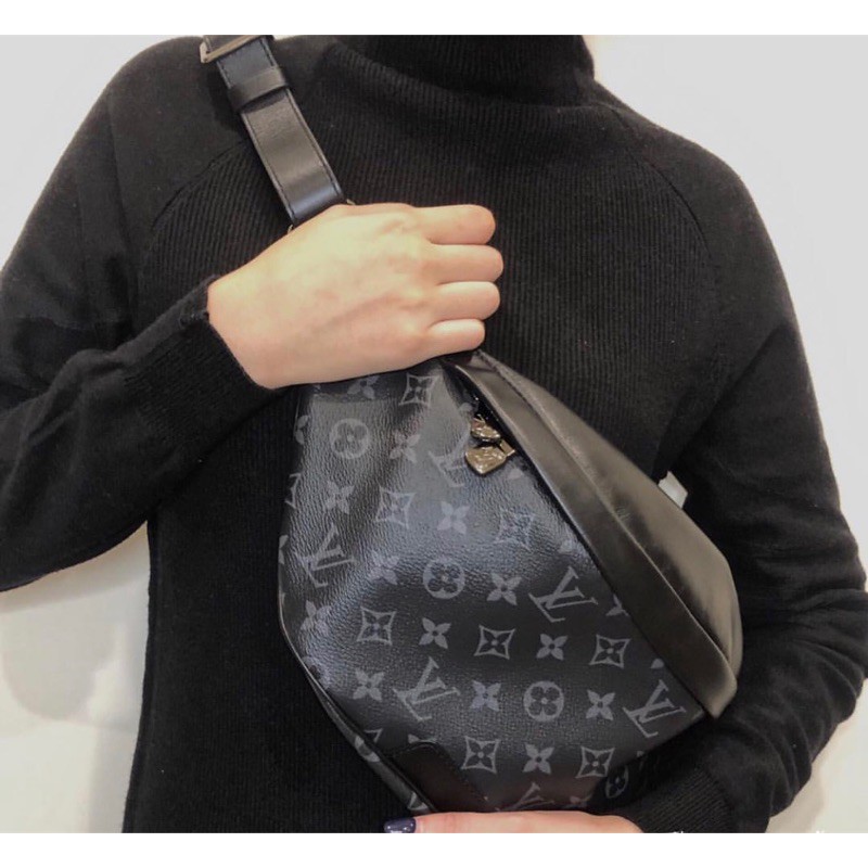 louis vuitton discovery bumbag