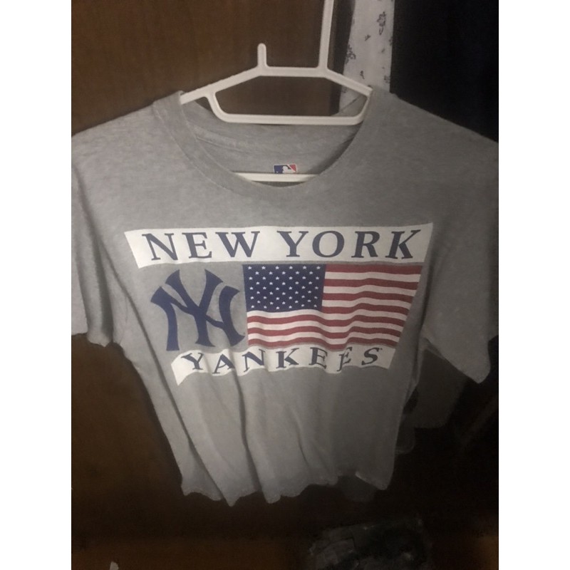 MLB.  古著挺便宜的 進口nike美國大聯盟 紐約洋基隊 棉質 短袖T恤s號
