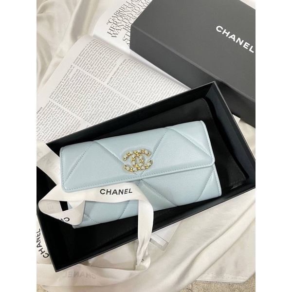 台灣現貨 Chanel 19翻蓋長夾 金釦 櫻花粉/baby藍 正品代購歐洲代購