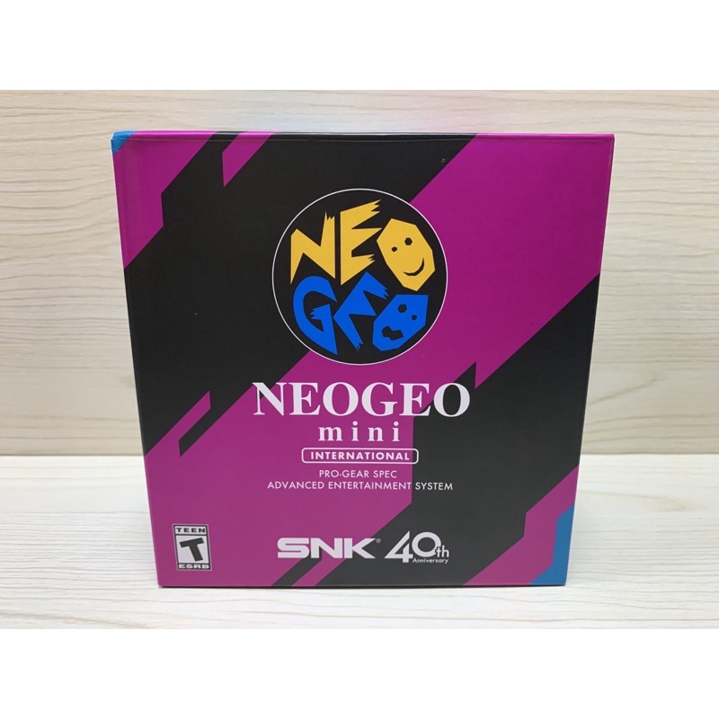 SNK NEOGEO MINI INTERNATIONAL 國際版 40週年紀念遊戲機