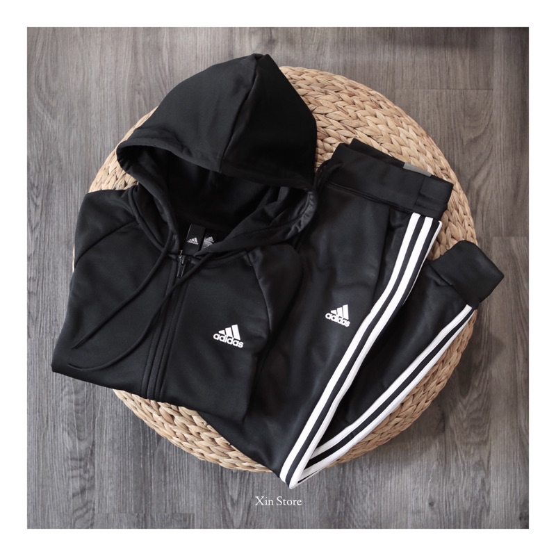 adidas big badge of sport tracksuit