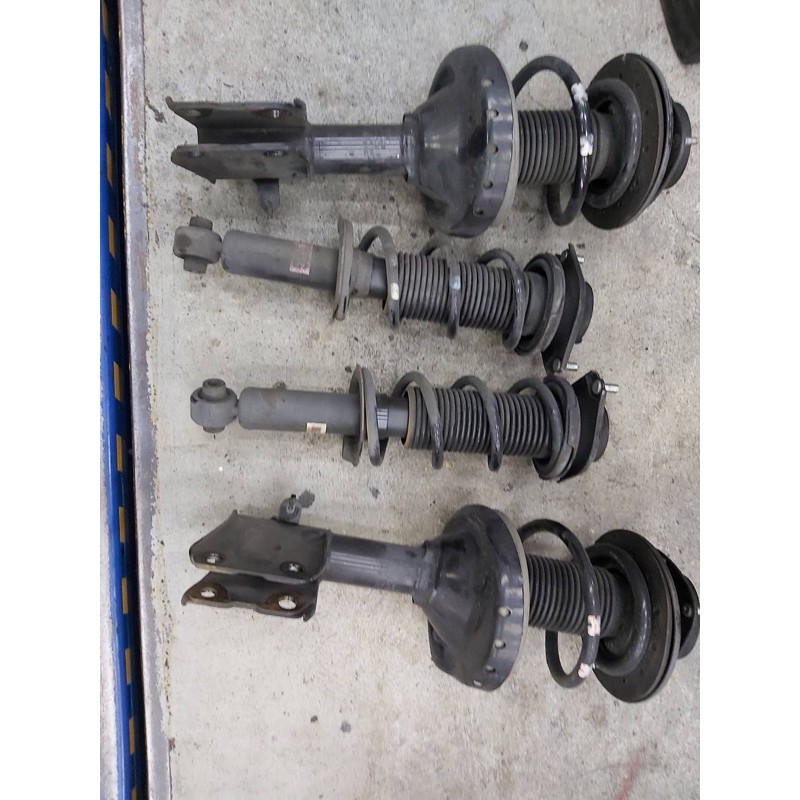 Subaru Wrx原廠避震器 蝦皮購物