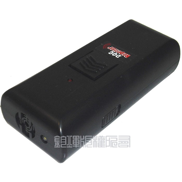 手持式超音波驅狗器馴狗器驅貓器附手電筒 有效驅趕野狗野貓 環保無毒無害驅犬器馴犬器馴貓器 F00 蝦皮購物