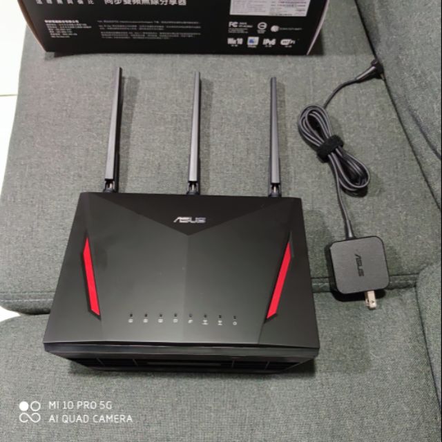 華碩 ASUS RT-AC86U 千兆雙頻無線路由器