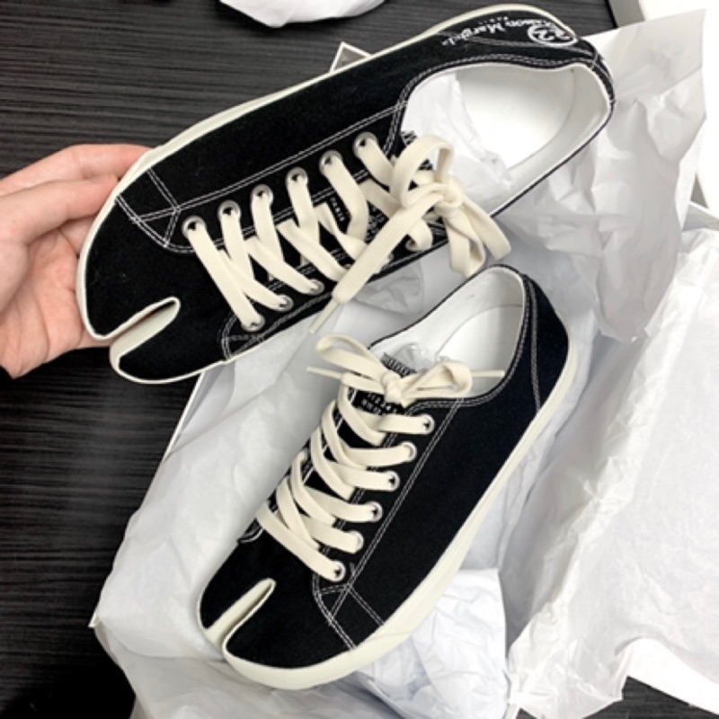 二手9成新 Maison Margiela 黑色tabi分趾鞋忍者鞋40號鞋板偏大帆布鞋暗黑潮人必備mmm 蝦皮購物