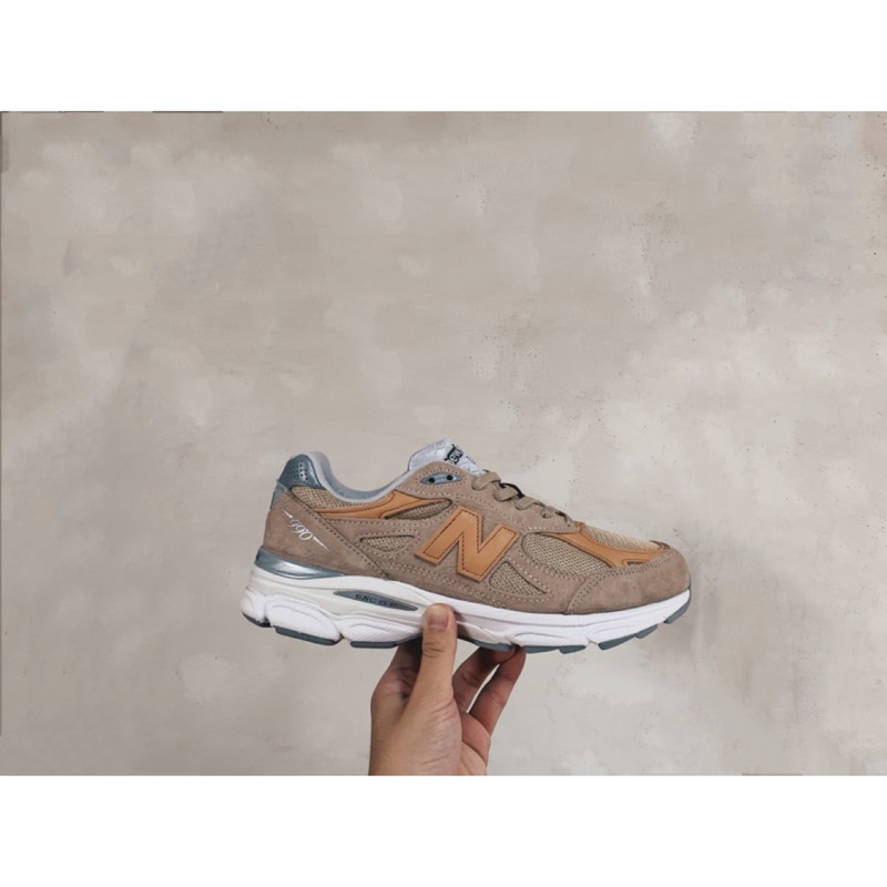 new balance 990v3 pale ale