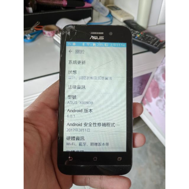 Asus 4g 手機 二手 4.5吋 1g ram 8g rom 可當熱點