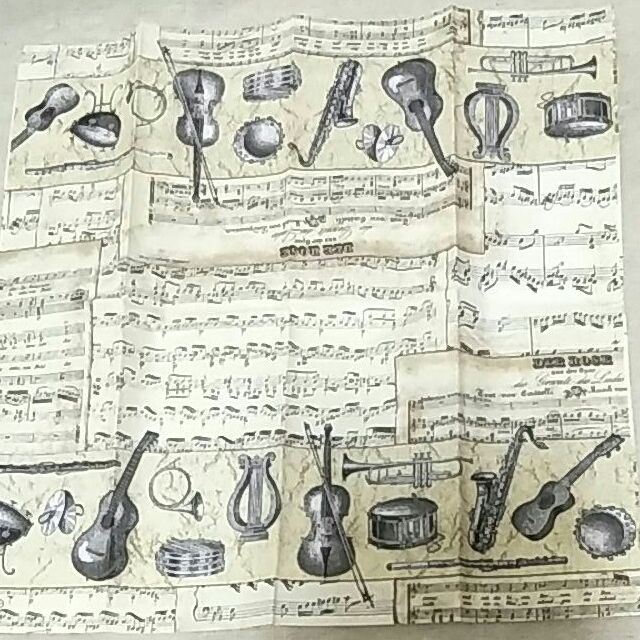 (2張)德國餐巾紙 210 37 樂器圖案吉他小提琴古薩克斯風 音符