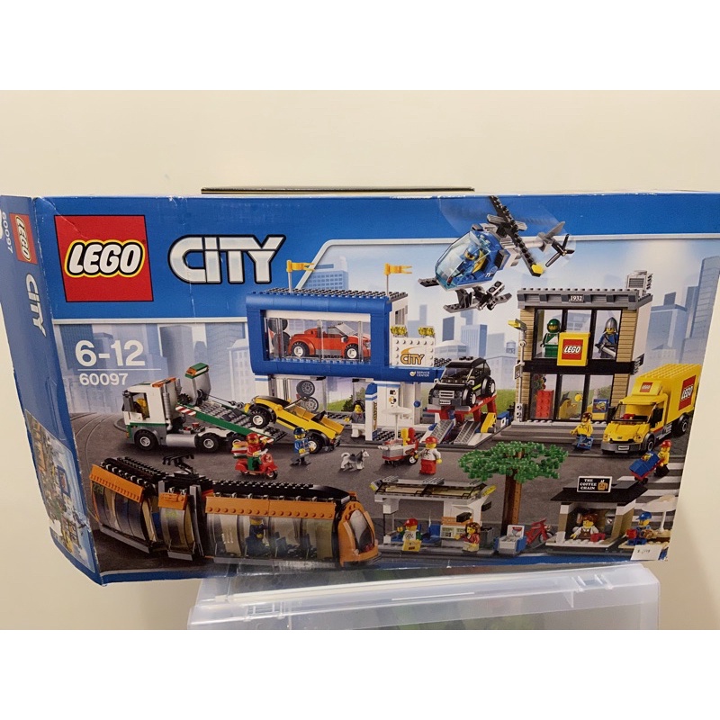 LEGO City Town 60097 Square Building Kit by 並行輸入品 特別セーフ ゲーム、おもちゃ |  zarzuela.com.br