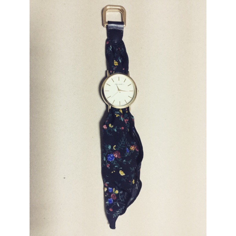 ［全新］🌹NIKO AND...花卉布材質錶帶手錶⌚️