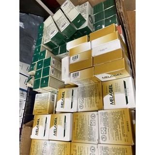 美樂家 茶樹精油399元 茶樹護理凝膠 圓盒250元 茶樹護理凝露250元 舒益能修護乳霜 舒益能沐浴乳