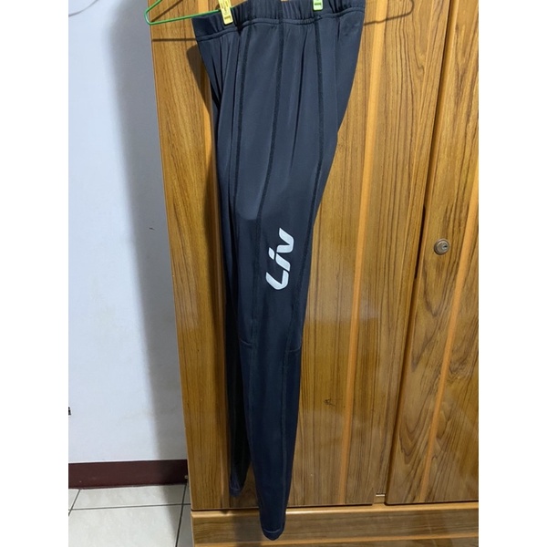 車褲liv Ptt討論與高評價網拍商品 21年8月 飛比價格