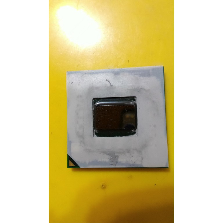 筆電 CPU AMD Turion II P520 S1 638 腳位