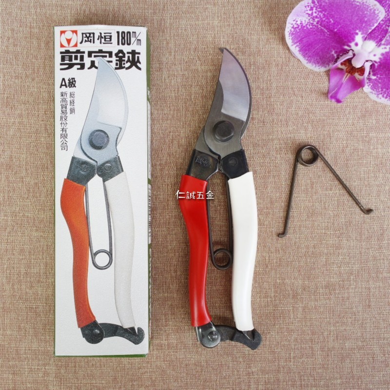 仁誠五金 Okatsune 岡恒a級剪定鋏180mm 盒裝版no 101 日本製經典紅白花剪刀岡恆御修枝剪刀 蝦皮購物