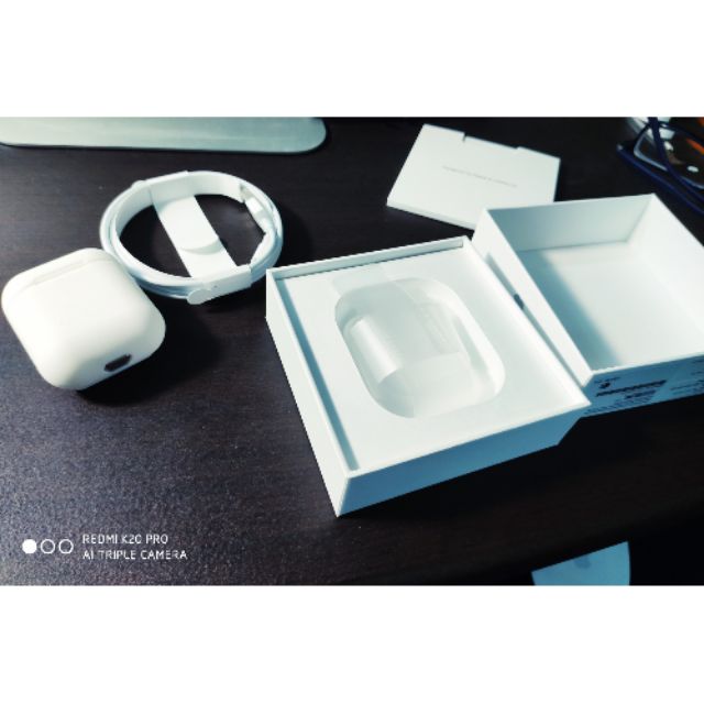 Airpods 2 有線充電版