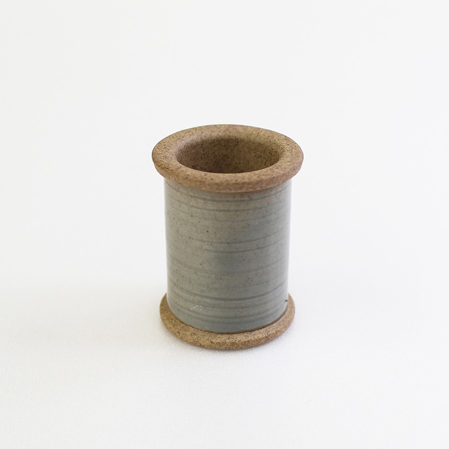 Cohana 深川鼠系列 陶瓷磁鐵針桶 深灰色 日本製 裁縫世界的夢幻逸品 日本職人工藝 Cohana  定番商品