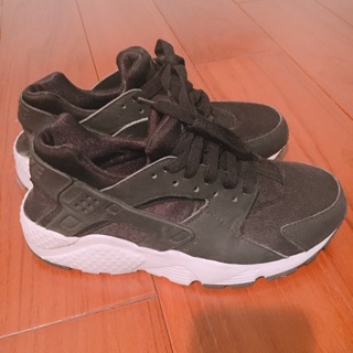 Nike huarache 黑武士 女版GS 9成新