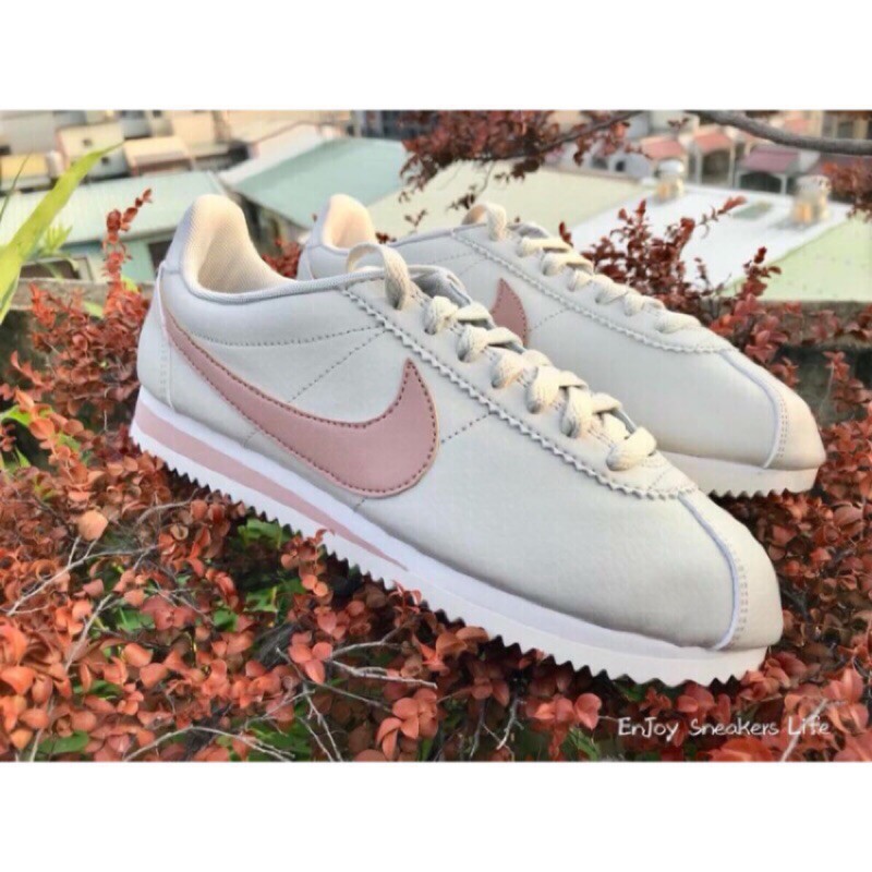 wmns nike cortez