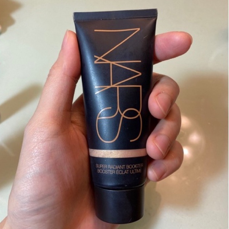 NARS 超模珍珠光澤乳