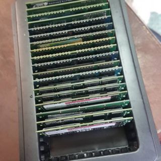 各種無終保DDR3 1333 1600 4G 16顆粒舊筆電救星售貳百元