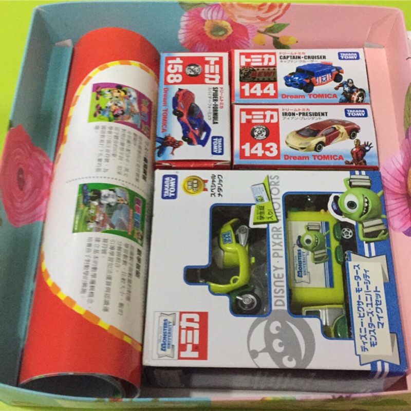 Tomica 鋼鐵人 蜘蛛人 美國隊長  + 怪獸大學2台