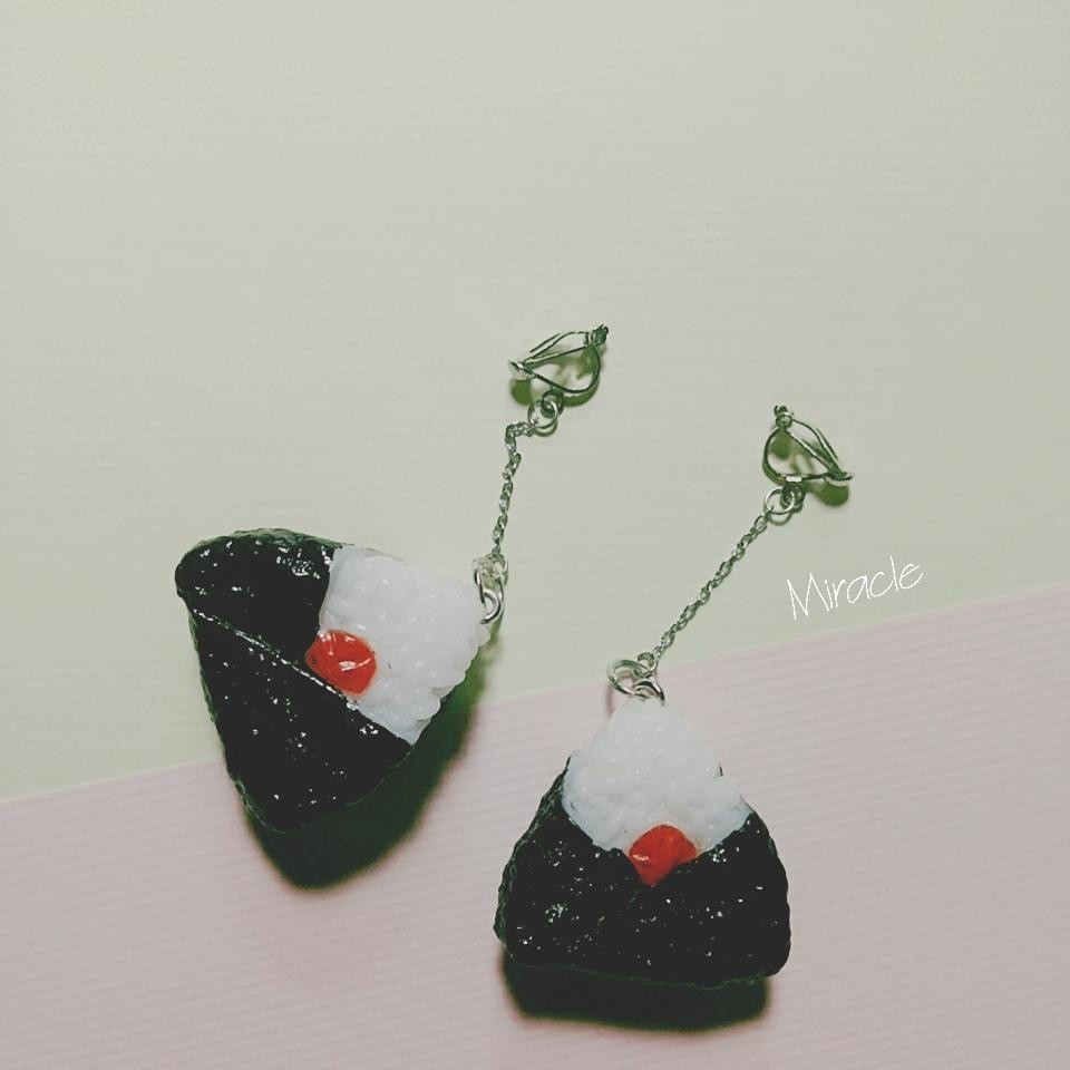 Miracle梅子飯糰垂墜耳環 蝦皮購物