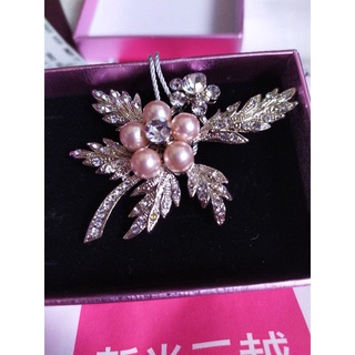 滿額 胸針 原價2980元 新光福袋品
