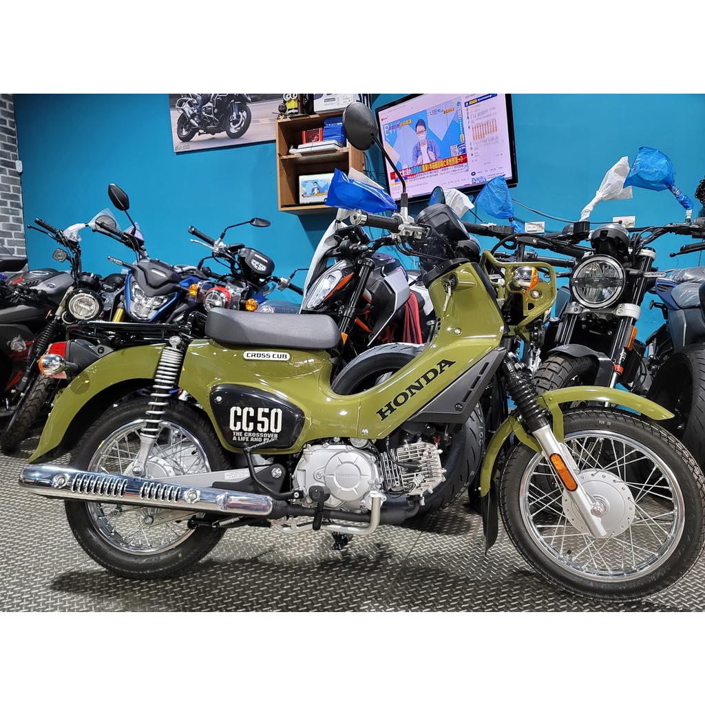 現車一台 日規22 Honda Cross Cub 50 綠牌全新車售價 17 8萬日本製50cc 蝦皮購物