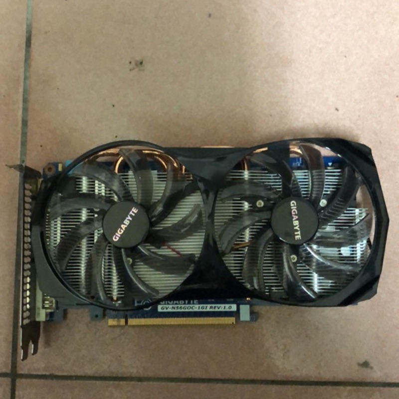 Gtx560 二手顯示卡 已清潔和重上散熱膏  要買要快 不然可能等等就被買走囉