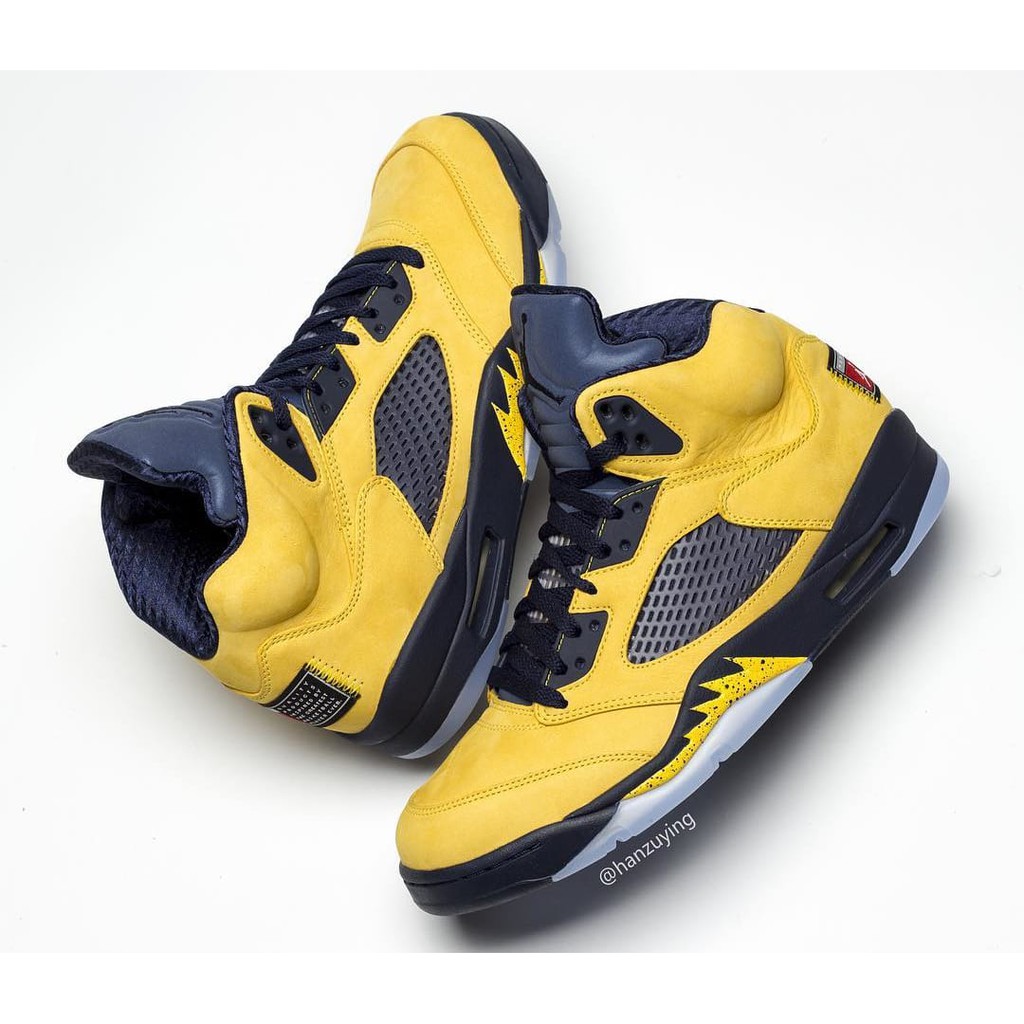 nike jordan 5 michigan