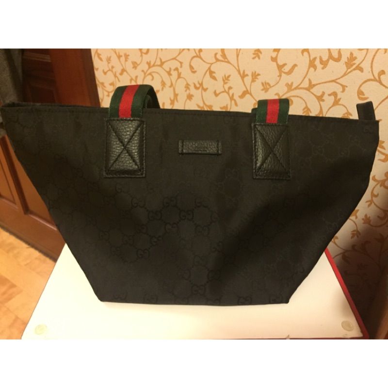 Gucci 全新 經典紅綠背帶水餃包