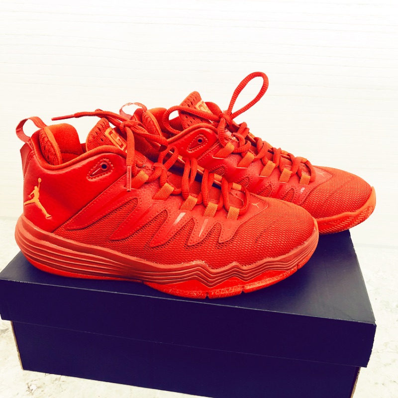有緣大特價Air jordan籃球鞋 CP3 ix CP3 9  size US 5Y 23.5公分台灣公司貨 保證正品