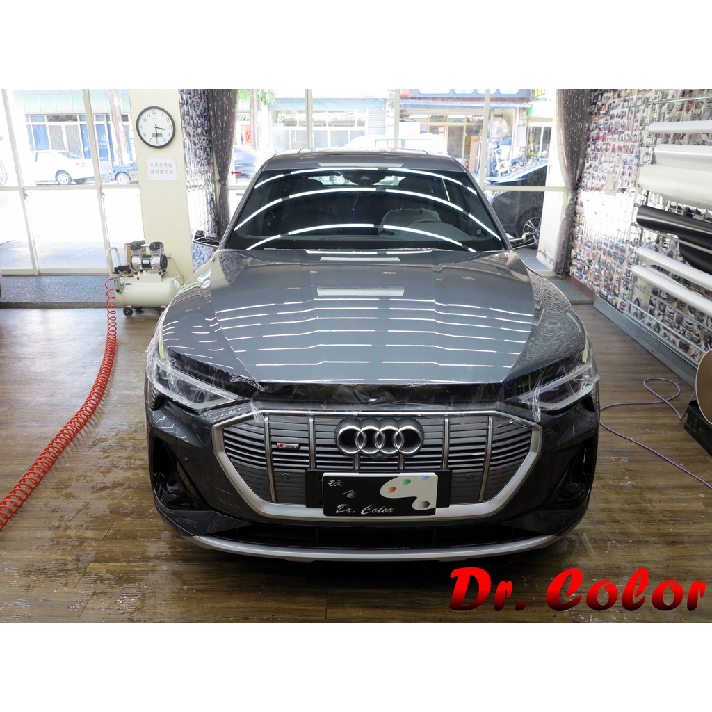 Dr. Color 玩色專業汽車包膜 Audi e-tron Sportback 細紋自體修復透明犀牛皮_引擎蓋