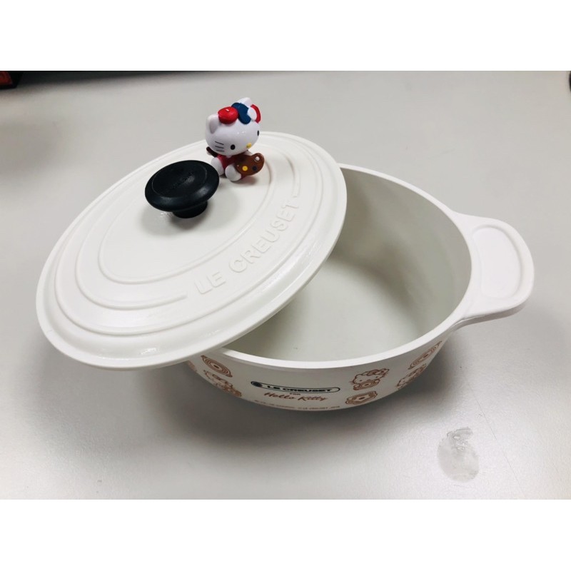 LE CREUSET for Hello Kitty 鑄鐵鍋造型餐具(竹纖維)