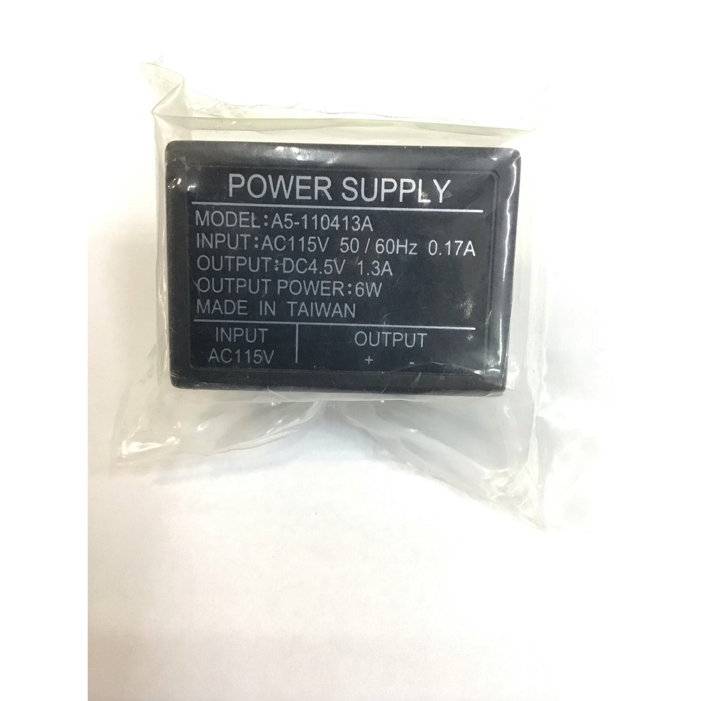 POWER SUPPLY　電源供應器　A5-110413B 4.5V 1.3A 6W　中古新品